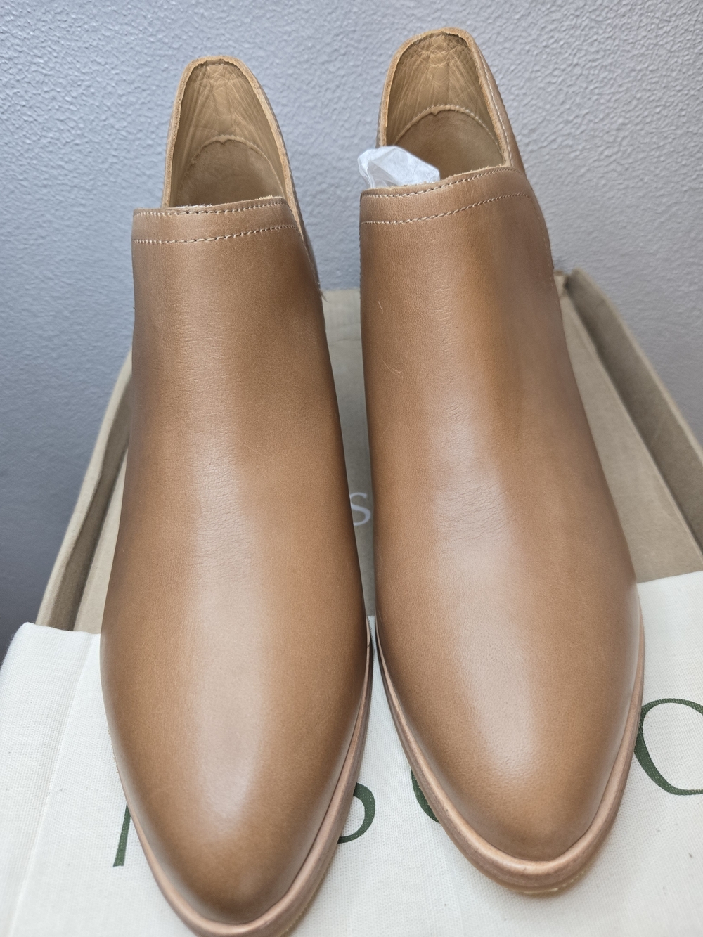 Nisolo Mia Women's Beige Leather V-Cut Low Heel Booties - Sz 9.5 Ret $200 New - Picture 5 of 14